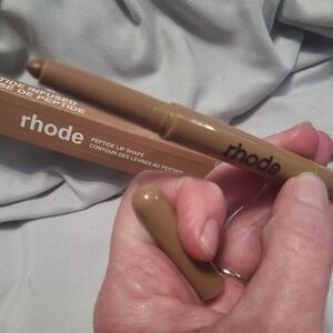 RHODE Peptide Lip Shape Liner — Nude Brown Shade